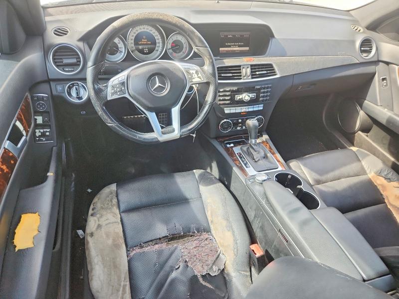 Продажа на аукционе авто 2014 Mercedes-benz C, vin: WDDGF4HB6ER316148, номер лота: 60359886