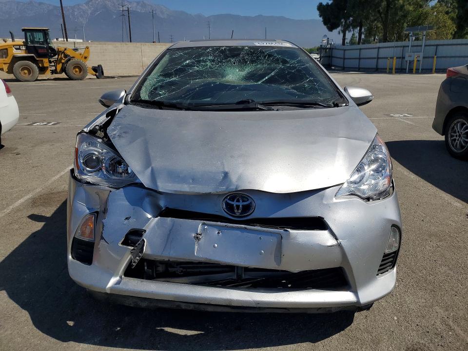 62286486 :رقم المزاد ، JTDKDTB37C1024056 vin ، 2012 Toyota Prius C مزاد بيع