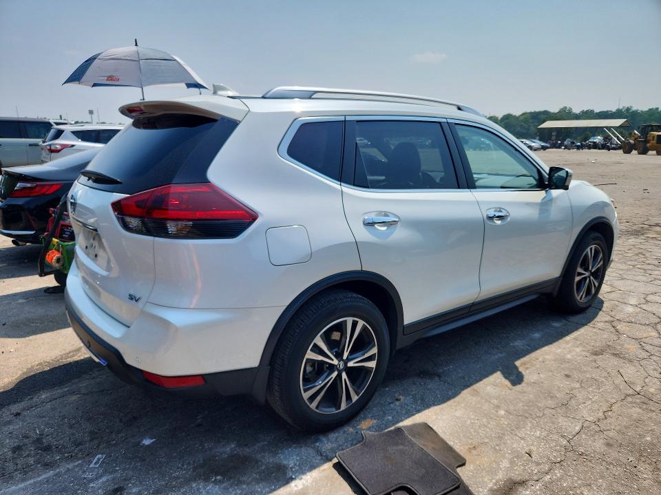 Продаж на аукціоні авто 2020 Nissan Rogue, vin: JN8AT2MT2LW008571, номер лоту: 62679556