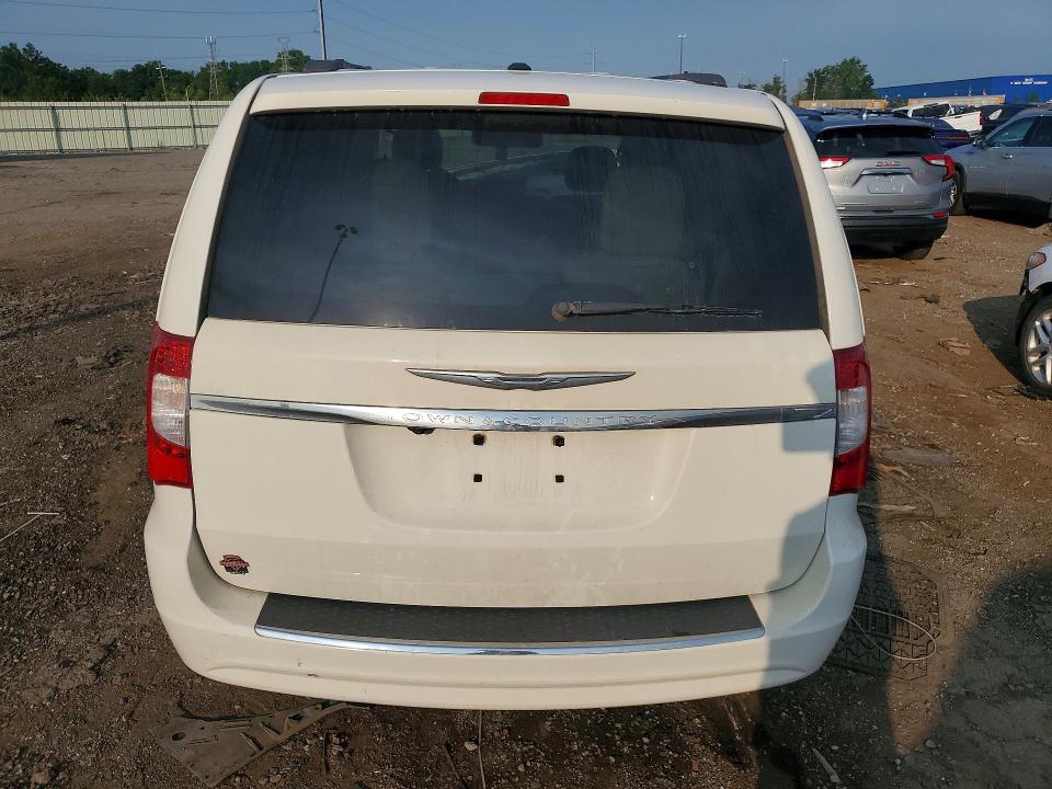 2013 Chrysler Town & Country მანქანა იყიდება აუქციონზე, vin: 2C4RC1BG2DR645873, აუქციონის ნომერი: 60457656
