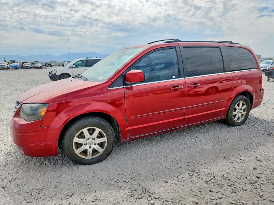 Auction sale of the 2008 Chrysler Town & Country, vin: 2A8HR54PX8R116961, lot number: 61247856