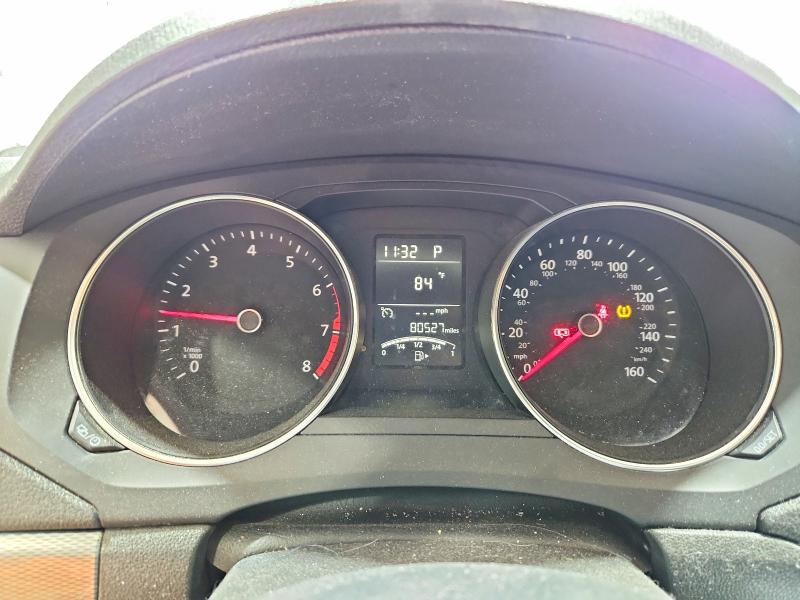 58262646 :رقم المزاد ، 3VW2B7AJ4HM290414 vin ، 2017 Volkswagen Jetta مزاد بيع