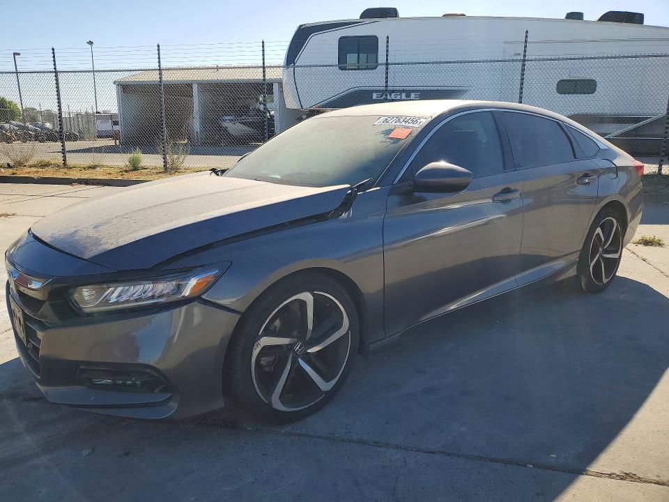 62783456 :رقم المزاد ، 1HGCV2F3XKA016670 vin ، 2019 Honda Accord مزاد بيع