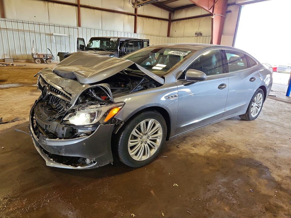 60999576 :رقم المزاد ، 1G4ZR5SZ8JU147016 vin ، 2018 Buick Lacrosse مزاد بيع