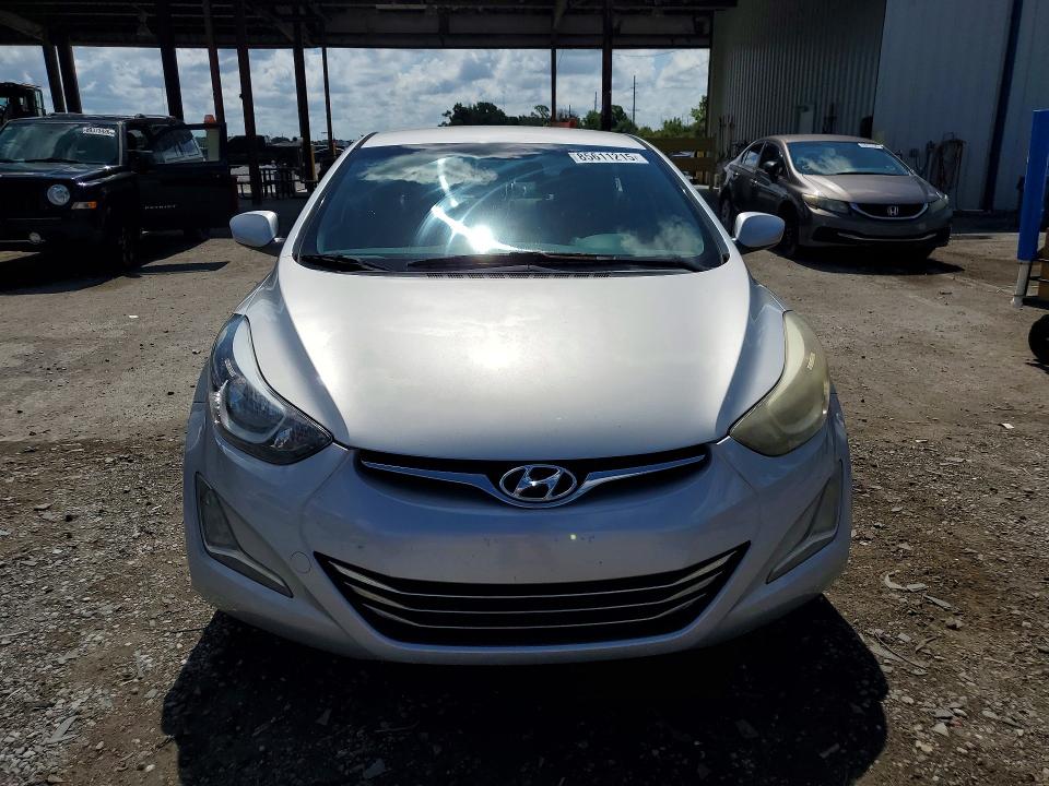 85611215 :رقم المزاد ، KMHDH4AE0GU501674 vin ، 2016 Hyundai Elantra مزاد بيع
