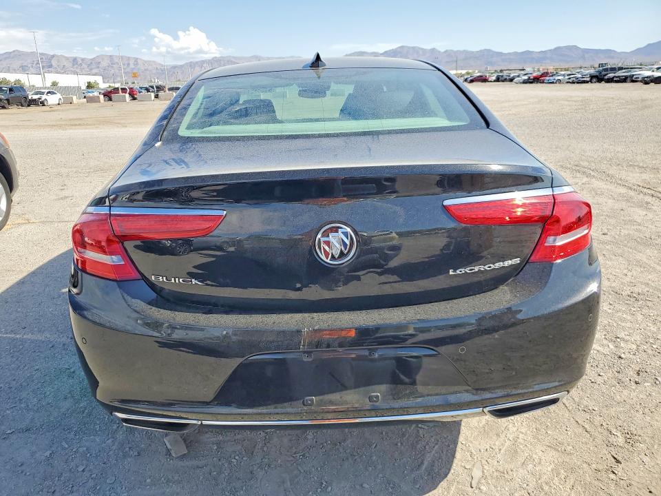 61544516 :رقم المزاد ، 1G4ZR5SS8HU159048 vin ، 2017 Buick Lacrosse مزاد بيع