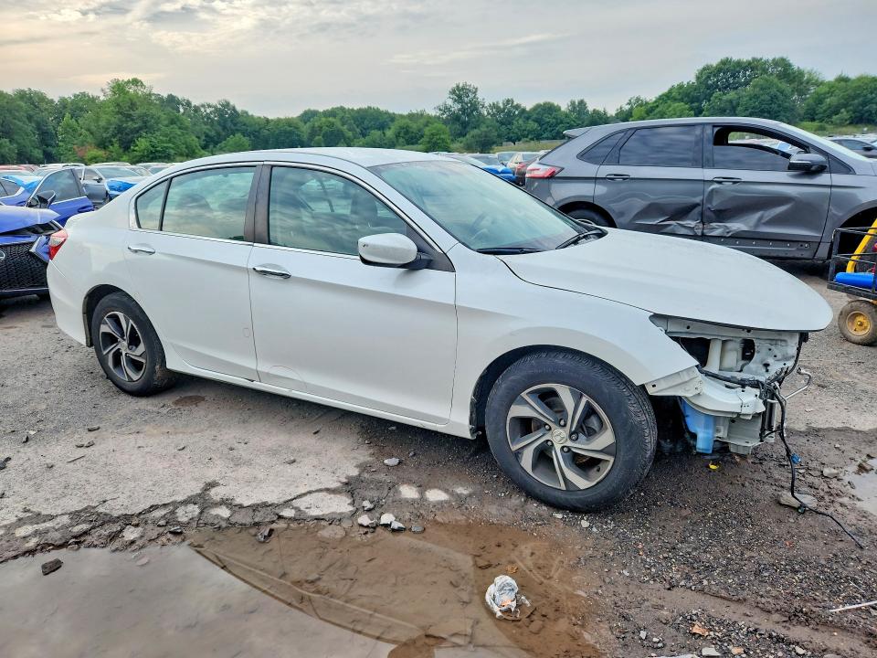 60013666 :رقم المزاد ، 1HGCR2F34HA243592 vin ، 2017 Honda Accord مزاد بيع