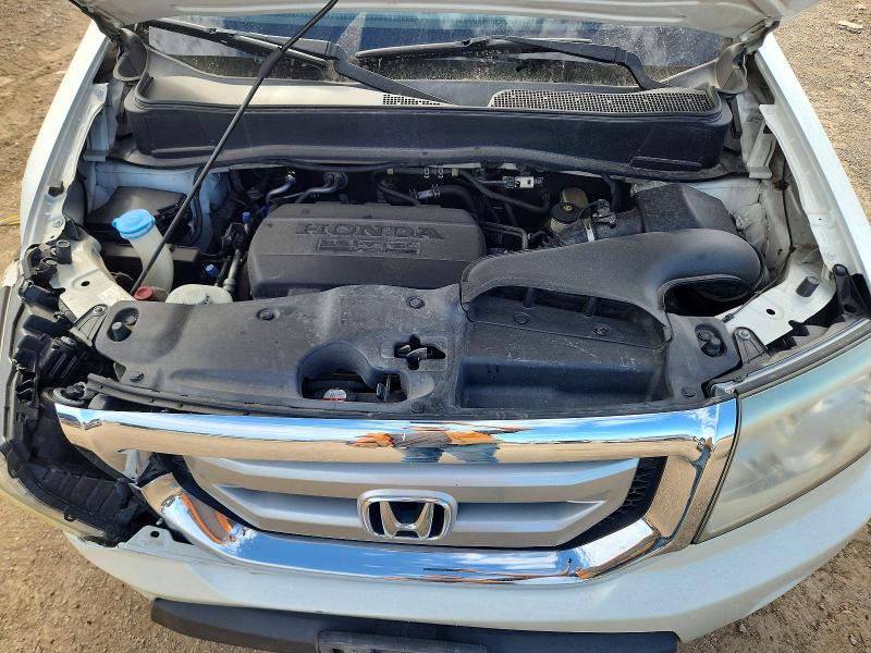 61689596 :رقم المزاد ، 5FNYF4H94BB018050 vin ، 2011 Honda Pilot مزاد بيع
