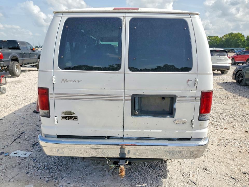 Auction sale of the 2005 Ford Econoline, vin: 1FDRE14WX5HA19334, lot number: 61052386
