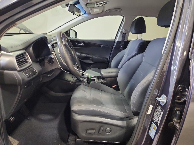 2019 Kia Sorento მანქანა იყიდება აუქციონზე, vin: 5XYPG4A52KG489459, აუქციონის ნომერი: 63008386