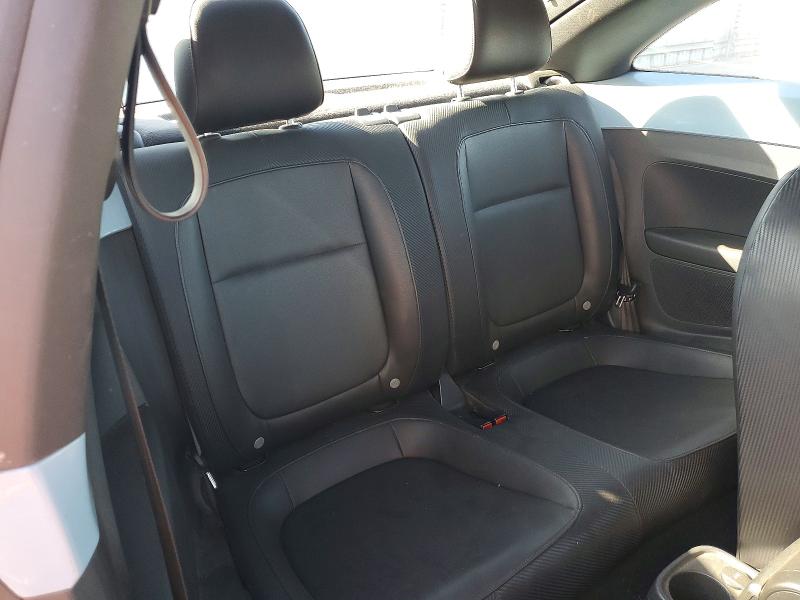 61906766 :رقم المزاد ، 3VWJL7AT2DM612844 vin ، 2013 Volkswagen Beetle مزاد بيع