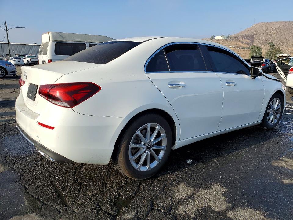 Продажа на аукционе авто 2021 Mercedes-benz A, vin: W1K3G4EB1MJ265249, номер лота: 62811646