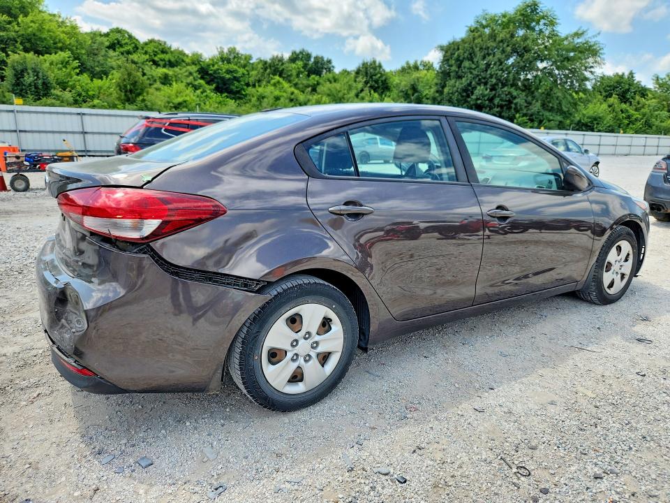 Продажа на аукционе авто 2018 Kia Forte, vin: 3KPFK4A7XJE170480, номер лота: 60396806