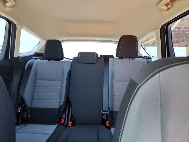 60628306 :رقم المزاد ، 1FMCU0F71KUA44327 vin ، 2019 Ford Escape مزاد بيع