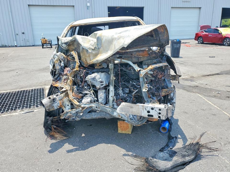 2018 Toyota Highlander მანქანა იყიდება აუქციონზე, vin: 5TDZARFH2JS040696, აუქციონის ნომერი: 63498056