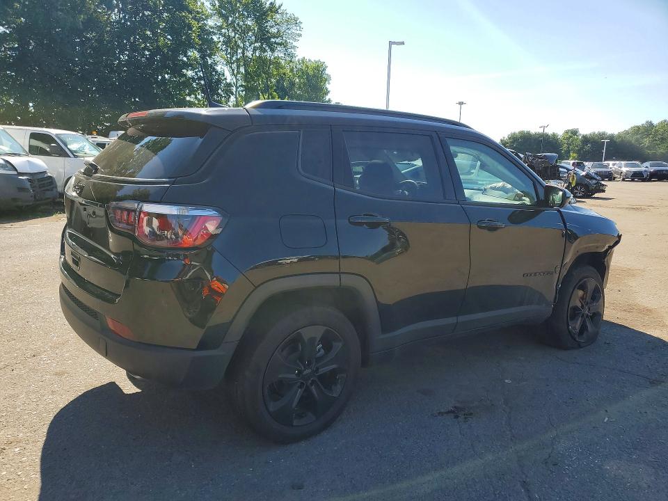 60503396 :رقم المزاد ، 3C4NJDBB2KT600758 vin ، 2019 Jeep Compass مزاد بيع