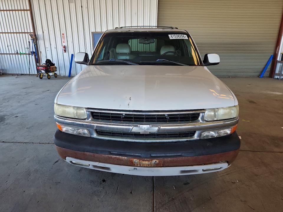 61538266 :رقم المزاد ، 1GNEC13Z92R235094 vin ، 2002 Chevrolet Tahoe مزاد بيع