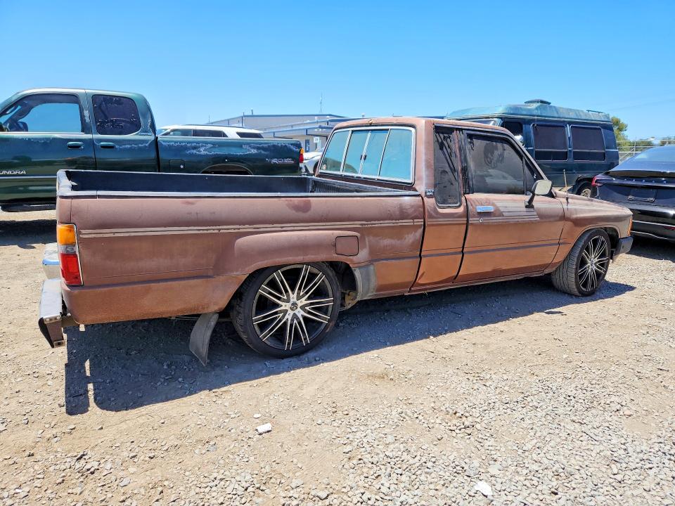 Продажа на аукционе авто 1986 Toyota Pickup, vin: JT4RN56S3G7004690, номер лота: 60009336