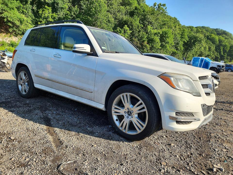 2015 Mercedes-benz Glk მანქანა იყიდება აუქციონზე, vin: WDCGG8JB8FG409141, აუქციონის ნომერი: 62138826
