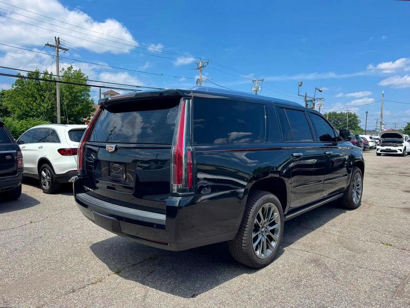60150716 :رقم المزاد ، 1GYS4JKJXKR332853 vin ، 2019 Cadillac Escalade مزاد بيع