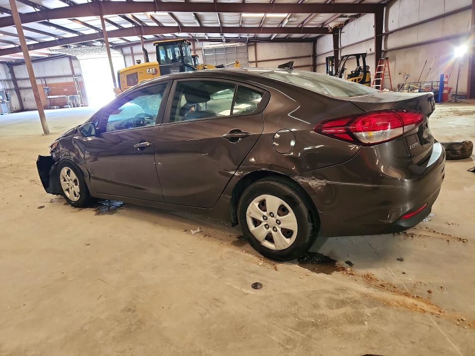 60053876 :رقم المزاد ، 3KPFL4A71JE164628 vin ، 2018 Kia Forte مزاد بيع