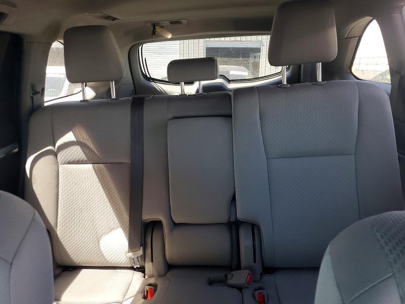 61724376 :رقم المزاد ، 5TDZZRFH1KS300015 vin ، 2019 Toyota Highlander مزاد بيع