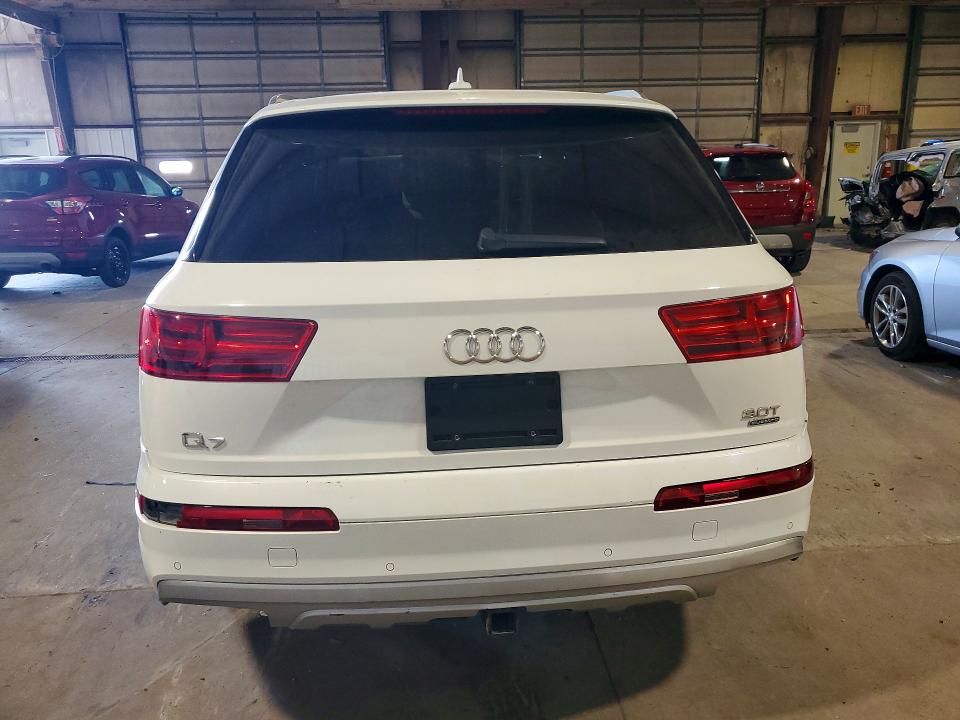Продажа на аукционе авто 2017 Audi Q7, vin: WA1AAAF77HD015377, номер лота: 59869186