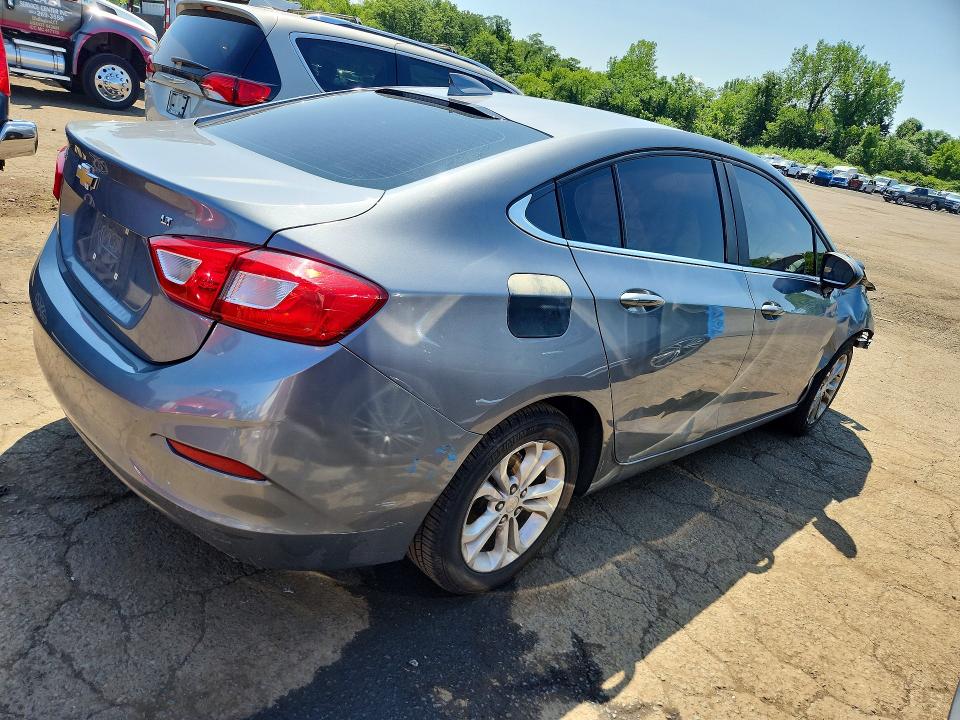 Продаж на аукціоні авто 2019 Chevrolet Cruze, vin: 1G1BE5SM8K7115519, номер лоту: 61892906