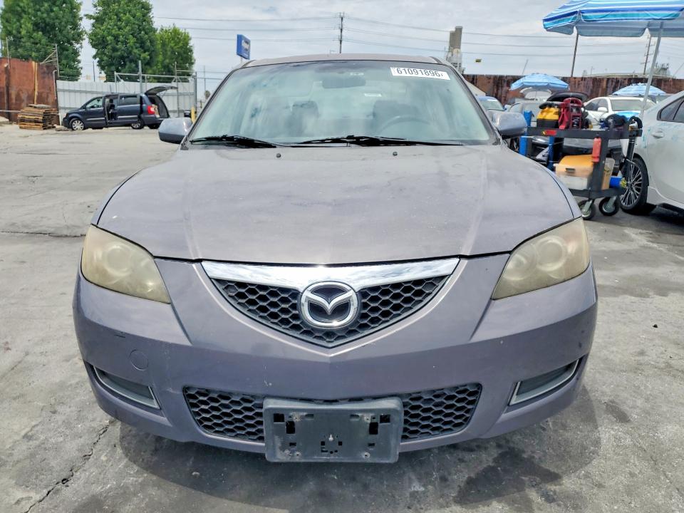 61091896 :رقم المزاد ، JM1BK12G281175424 vin ، 2008 Mazda 3 مزاد بيع