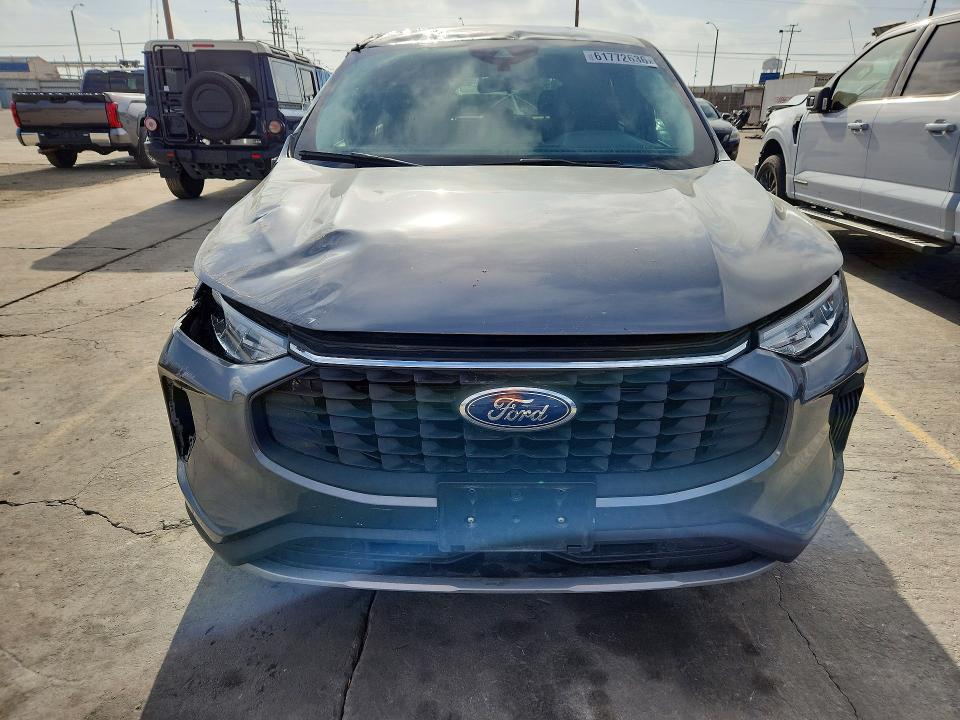 61772636 :رقم المزاد ، 1FMCU9GNXSUB19947 vin ، 2025 Ford Escape مزاد بيع
