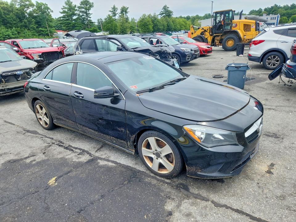 2016 Mercedes-benz Cla მანქანა იყიდება აუქციონზე, vin: WDDSJ4GB4GN303225, აუქციონის ნომერი: 61368606