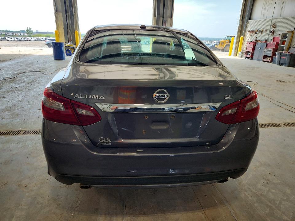 Продажа на аукционе авто 2018 Nissan Altima, vin: 1N4AL3AP0JC198223, номер лота: 62446216