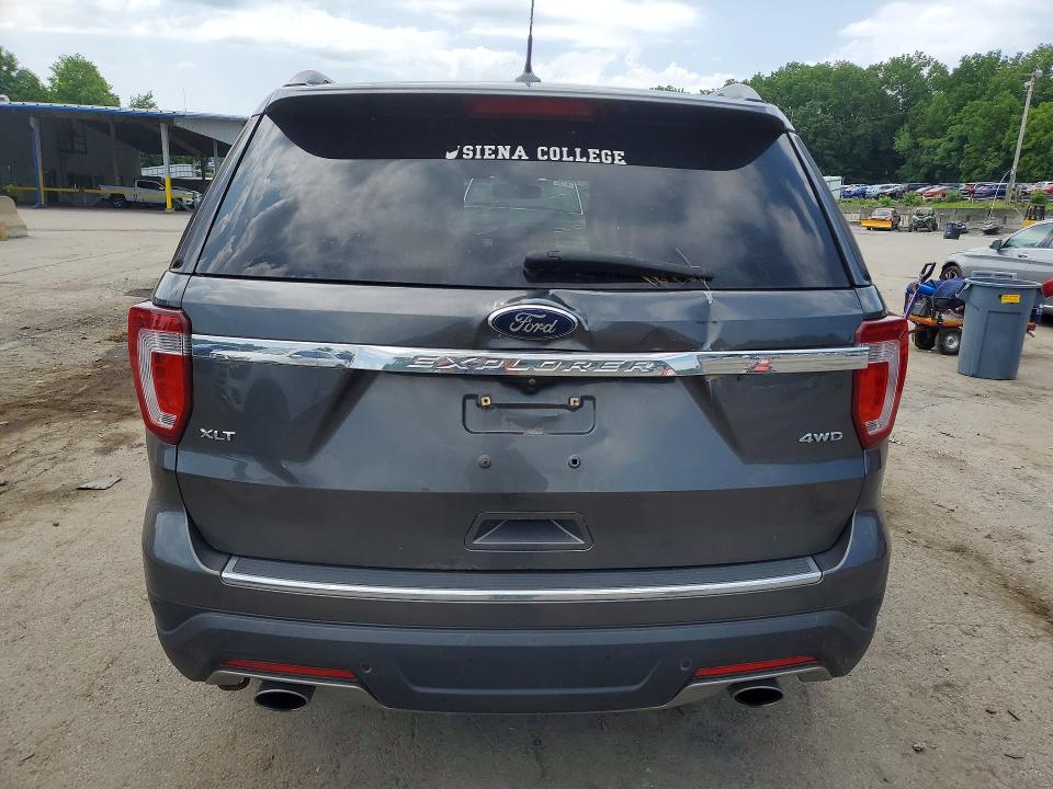60420336 :رقم المزاد ، 1FM5K8D84JGB50504 vin ، 2018 Ford Explorer مزاد بيع