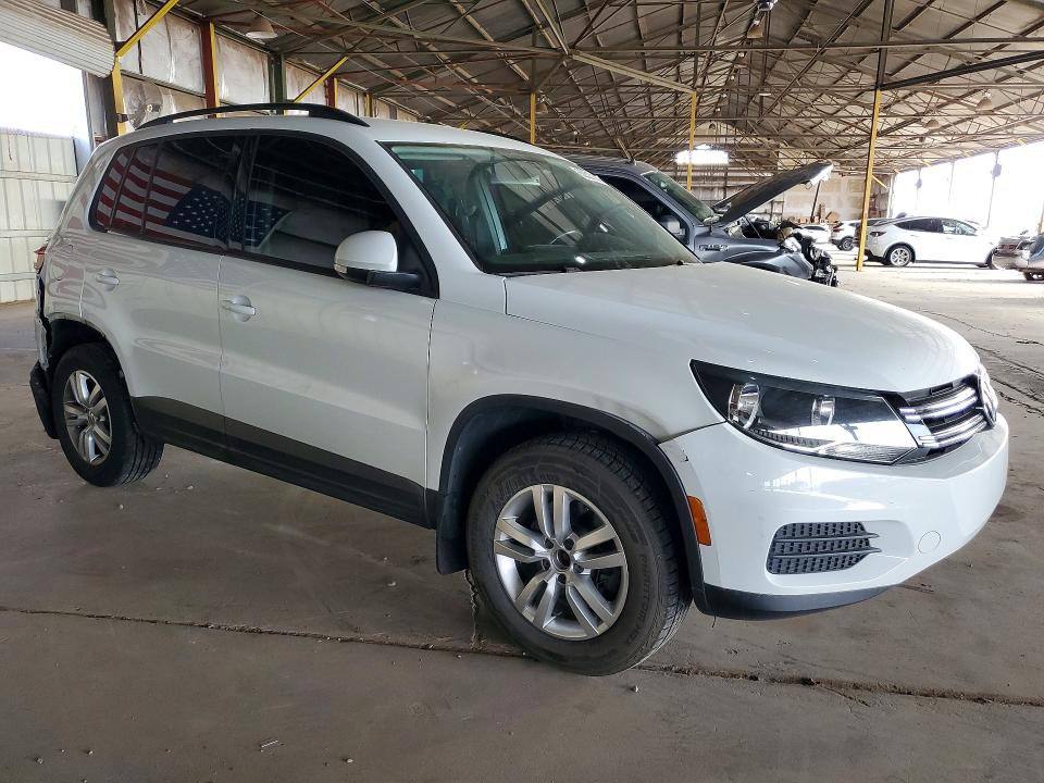 60527066 :رقم المزاد ، WVGAV7AX9GW580717 vin ، 2016 Volkswagen Tiguan مزاد بيع
