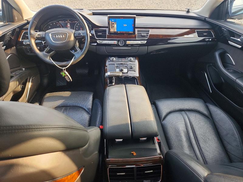 61866476 :رقم المزاد ، WAU32AFD4FN030165 vin ، 2015 Audi A8 مزاد بيع