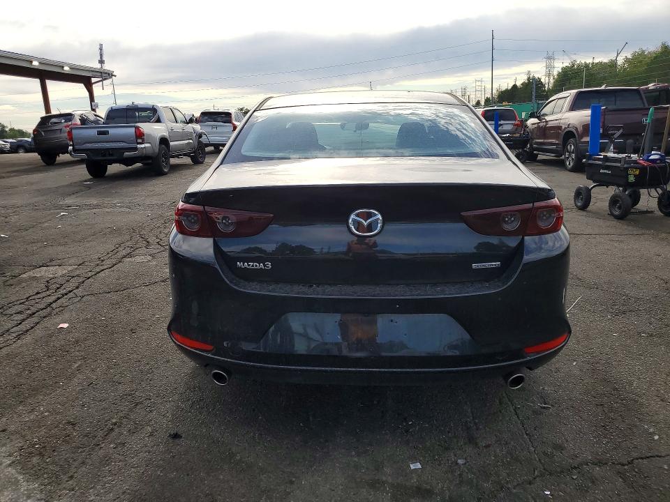 60236036 :رقم المزاد ، JM1BPAAL4M1344854 vin ، 2021 Mazda 3 مزاد بيع