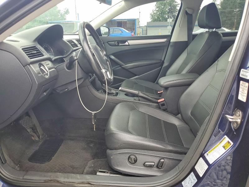 60816876 :رقم المزاد ، 1VWAT7A30FC048941 vin ، 2015 Volkswagen Passat مزاد بيع