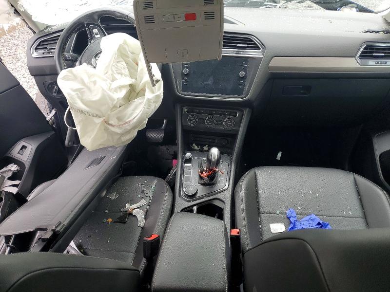 62603606 :رقم المزاد ، 3VV2B7AX8MM013302 vin ، 2021 Volkswagen Tiguan مزاد بيع