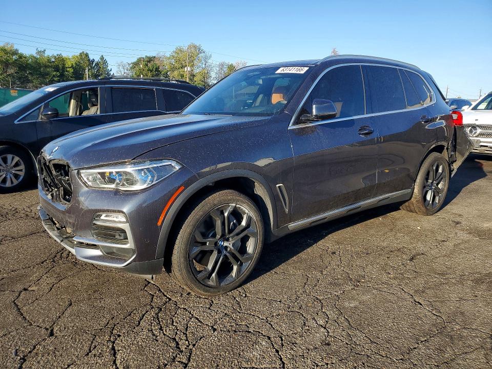 63141166 :رقم المزاد ، 5UXJU2C57KLB15208 vin ، 2019 Bmw X5 مزاد بيع