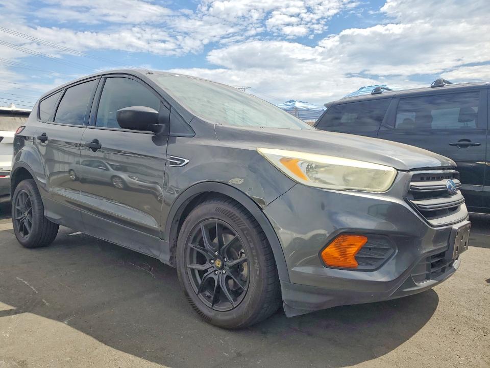 Auction sale of the 2017 Ford Escape, vin: 1FMCU0F72HUA94680, lot number: 60800416