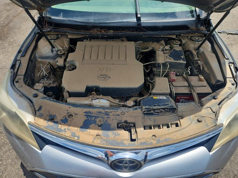 60605656 :رقم المزاد ، 4T1BK1EB1JU284425 vin ، 2018 Toyota Avalon مزاد بيع