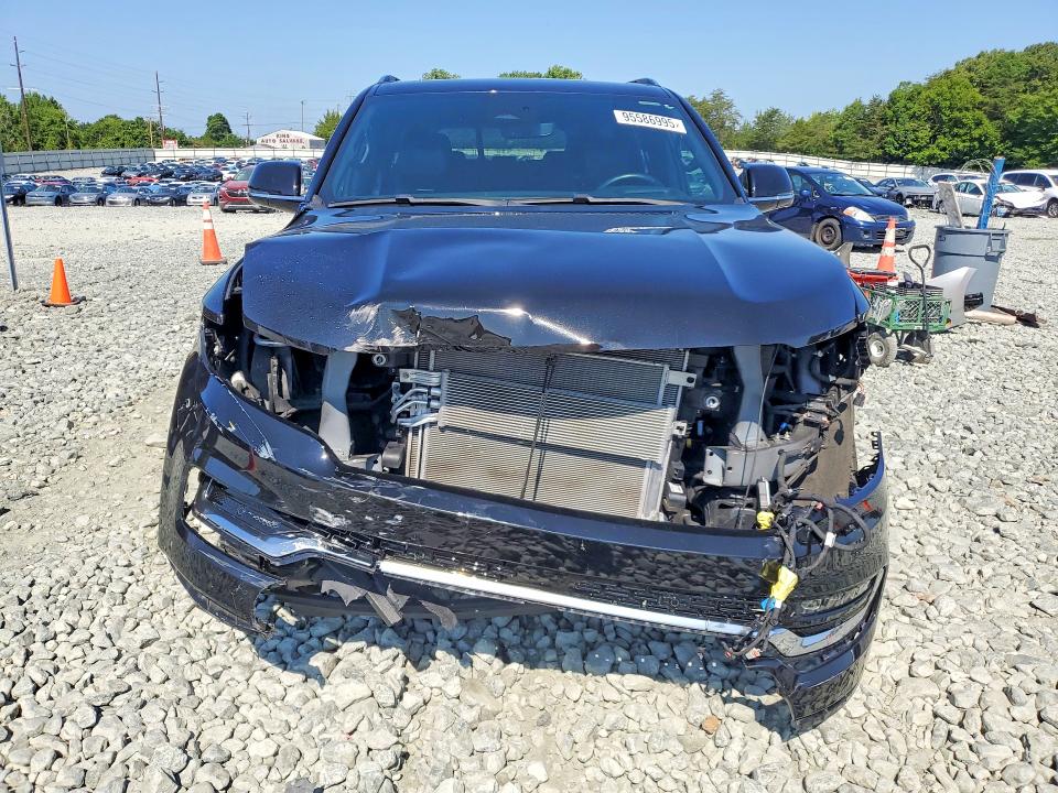 Продаж на аукціоні авто 2022 Jeep Grand Wagoneer, vin: 1C4SJVEJ2NS165032, номер лоту: 95586995