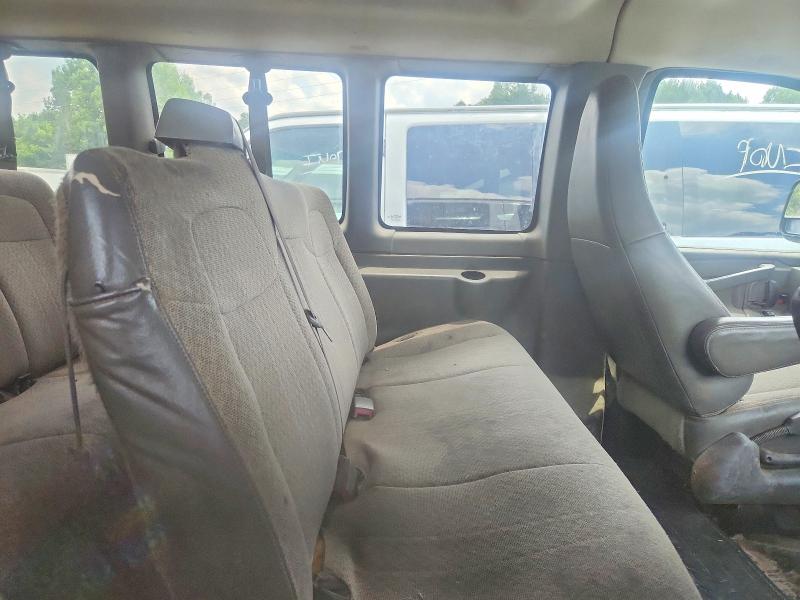 60040996 :رقم المزاد ، 1GAZGPFGXG1194078 vin ، 2016 Chevrolet Express G3500 مزاد بيع