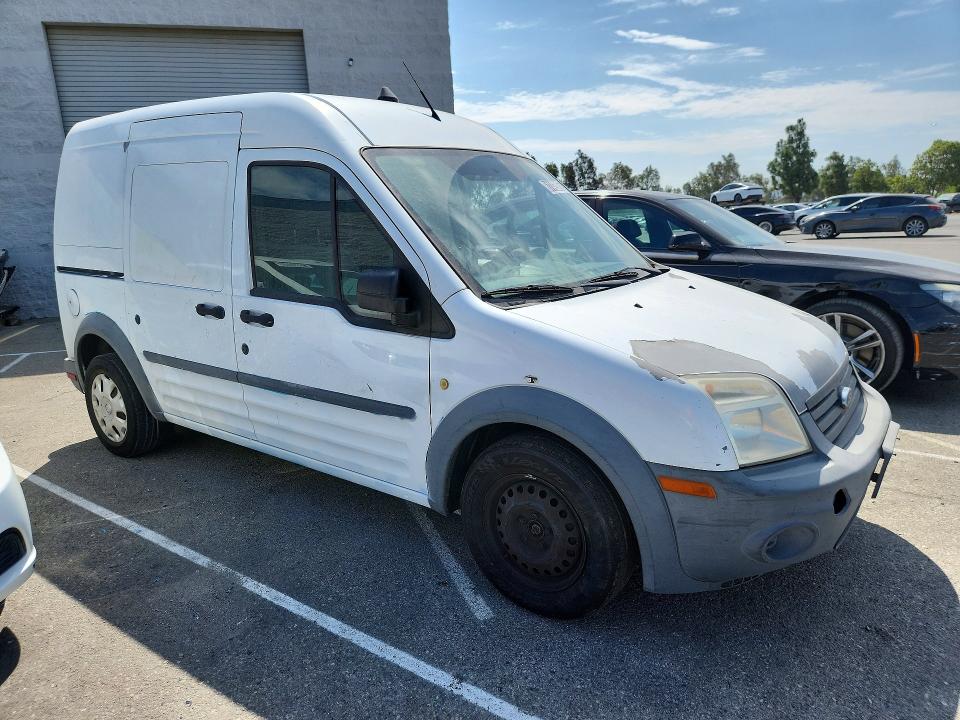 61142086 :رقم المزاد ، NM0LS7AN6DT140582 vin ، 2013 Ford Transit Connect مزاد بيع