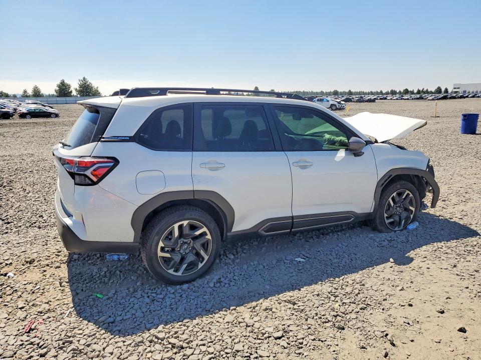 Продажа на аукционе авто 2025 Subaru Forester, vin: JF2SLDRC2SH429666, номер лота: 63583616