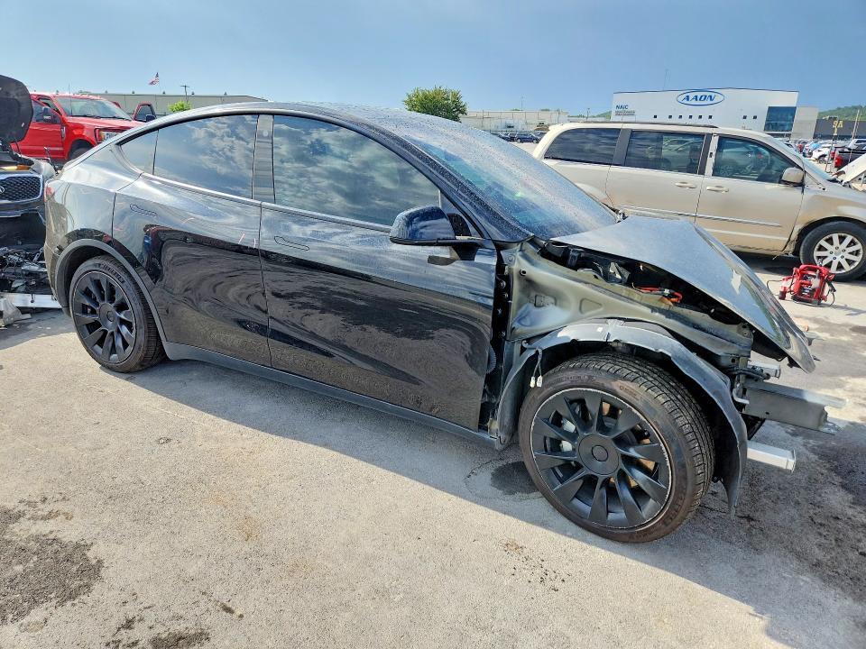 Продаж на аукціоні авто 2021 Tesla Model Y, vin: 5YJYGAEE7MF180688, номер лоту: 62688436