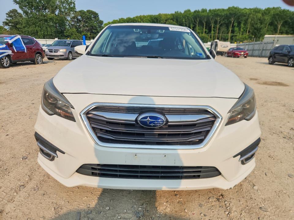 62537256 :رقم المزاد ، 4S3BNAF62K3039914 vin ، 2019 Subaru Legacy مزاد بيع