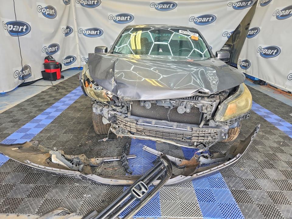 Продаж на аукціоні авто 2013 Honda Accord, vin: 1HGCR2F86DA082913, номер лоту: 62125256