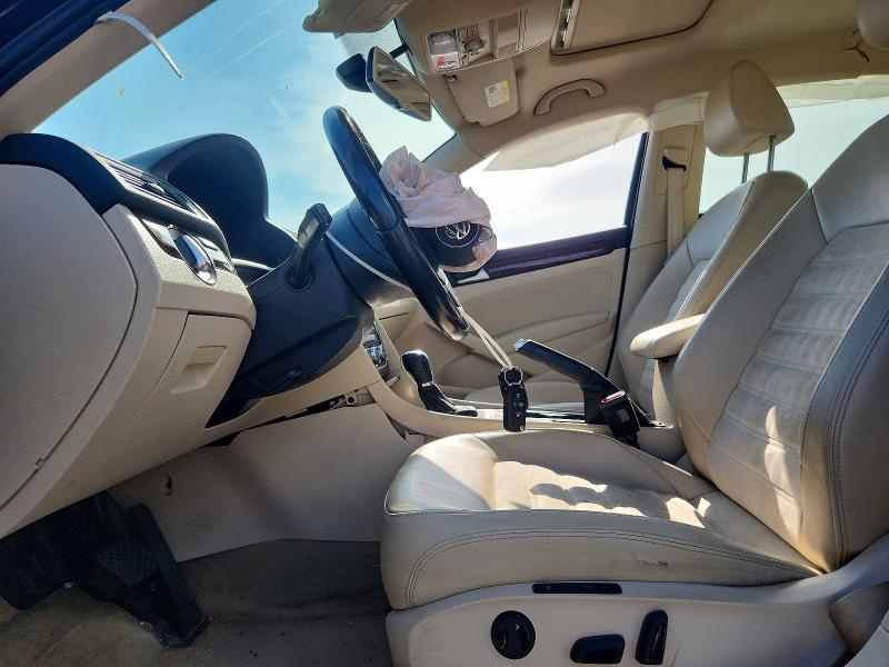 60928346 :رقم المزاد ، 1VWCH7A32DC134971 vin ، 2013 Volkswagen Passat مزاد بيع