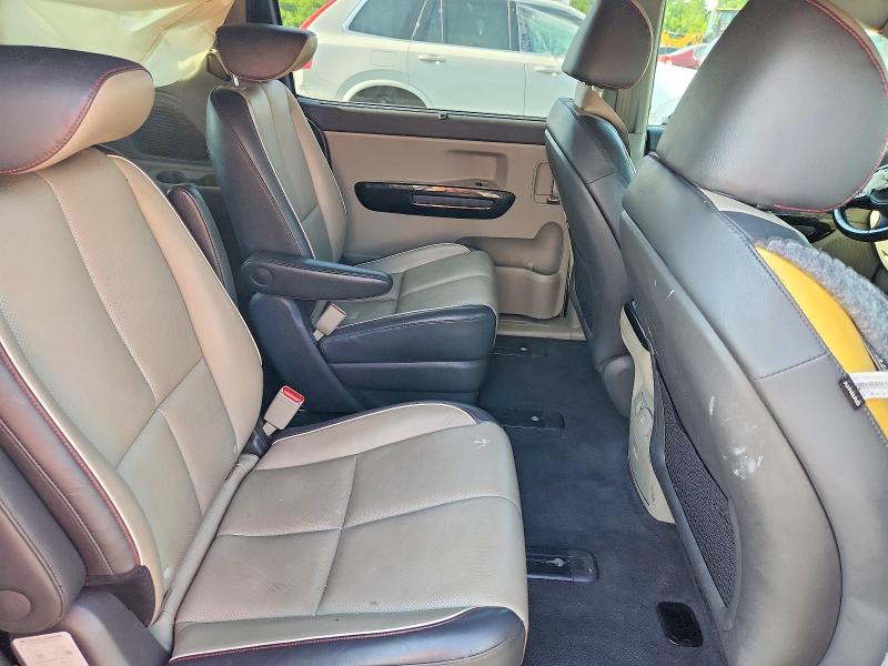 Продажа на аукционе авто 2018 Kia Sedona, vin: KNDMC5C12J6423414, номер лота: 59951466